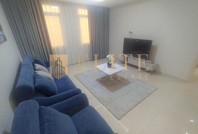 993315 - Property Image 2