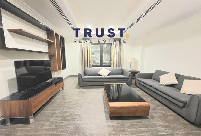 958342 - Property Image 2