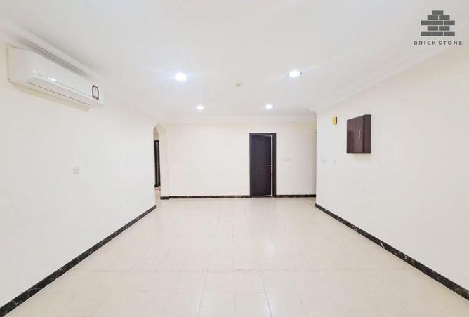 959404 - Property Main Image