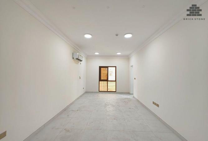 962263 - Property Main Image