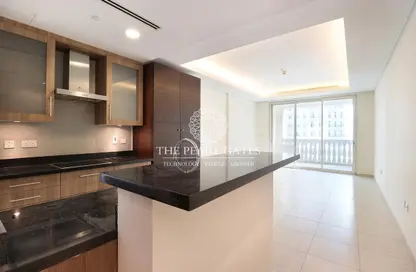Kitchen image for: Apartment - 1 Bathroom for rent in Viva West - Viva Bahriyah - The Pearl Island - Doha, Image 1