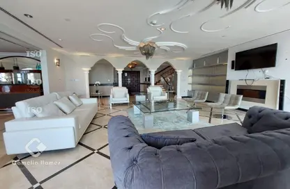Penthouse - 7 Bedrooms - 7+ Bathrooms for rent in Viva West - Viva Bahriyah - The Pearl Island - Doha