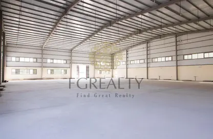 Warehouse - Studio - 3 Bathrooms for rent in East Industrial Street - Birkat Al Awamer - Al Wakra