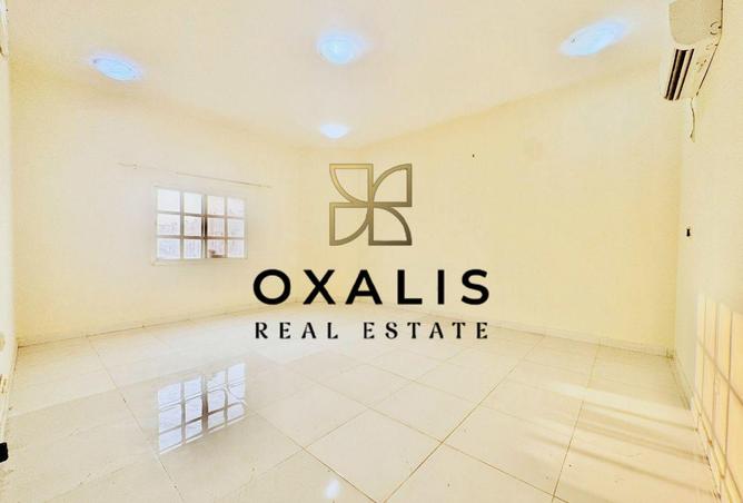 979422 - Property Main Image