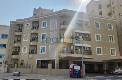 Apartment - 3 Bedrooms - 1 Bathroom for rent in Hiteen Street - Al Muntazah - Doha
