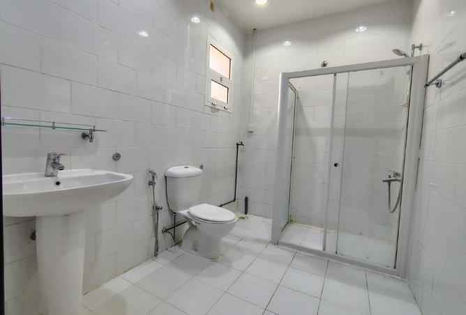 1004422 - Property Image 3