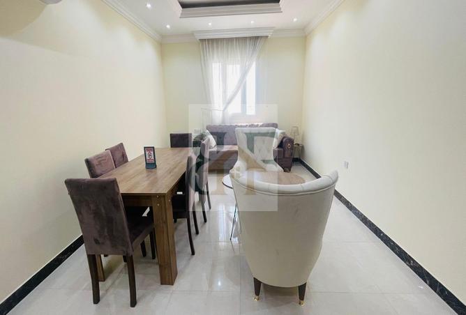 981889 - Property Image 2