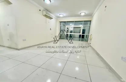 Apartment - 2 Bedrooms - 2 Bathrooms for rent in Al Mansoura - Al Mansoura - Doha