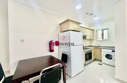 Apartment - Studio - 1 Bathroom for rent in Al Sadd Road - Al Sadd - Doha