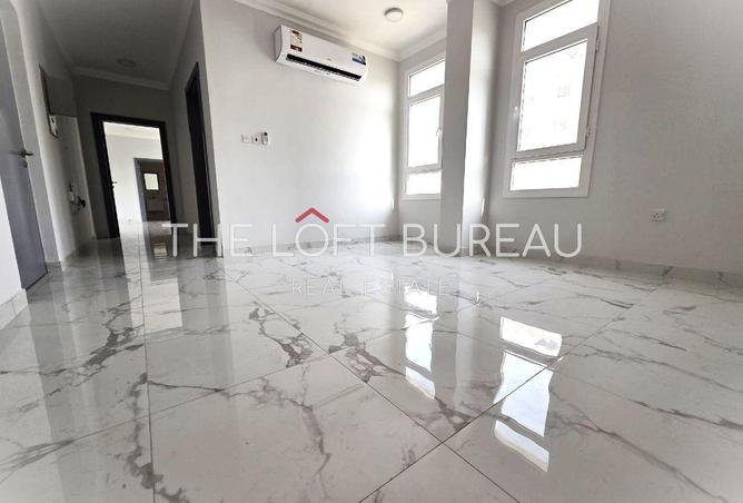 979931 - Property Image 2