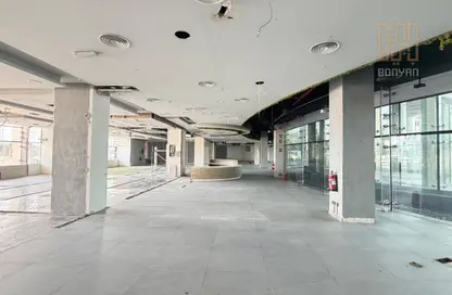 Retail - Studio - 1 Bathroom for rent in Lusail Marina Heights - Marina District - Lusail