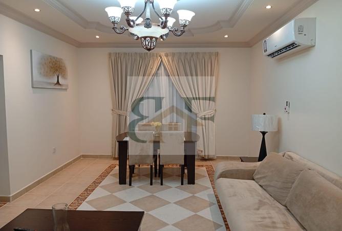 987483 - Property Main Image