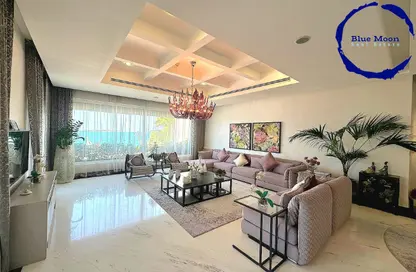 Villa - 6 Bedrooms - 7+ Bathrooms for rent in Perlita Villas - Perlita Villas - The Pearl Island - Doha