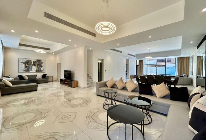 951686 - Property Image 2