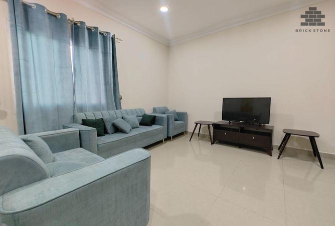 951718 - Property Image 2