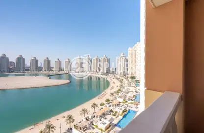 Apartment - 2 Bedrooms - 3 Bathrooms for sale in Viva East - Viva Bahriyah - The Pearl Island - Doha