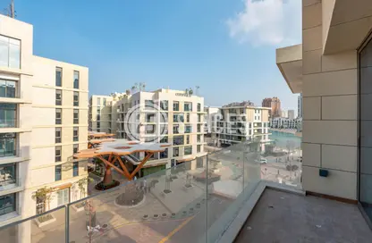 Apartment - 4 Bedrooms - 5 Bathrooms for sale in Gewan Island - The Pearl Island - Doha