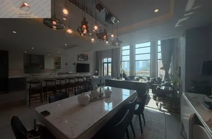 Townhouse - 5 Bedrooms - 6 Bathrooms for rent in Porto Arabia - The Pearl Island - Doha