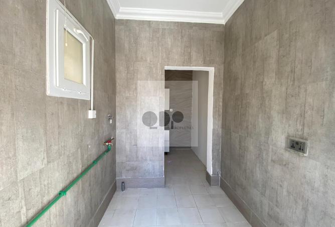 867095 - Property Image 3