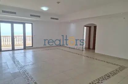 Apartment - 2 Bedrooms - 3 Bathrooms for rent in Tower 29 - Viva Bahriyah - The Pearl Island - Doha