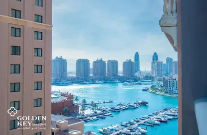 Apartment - 1 Bedroom - 2 Bathrooms for rent in West Porto Drive - Porto Arabia - The Pearl Island - Doha