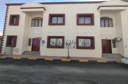 Apartment - 2 Bedrooms - 2 Bathrooms for rent in Umm Salal Ali - Umm Salal Ali - Doha