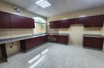 Kitchen image for: Villa - 4 Bedrooms - 4 Bathrooms for rent in Al Thumama - Al Thumama - Doha, Image 1