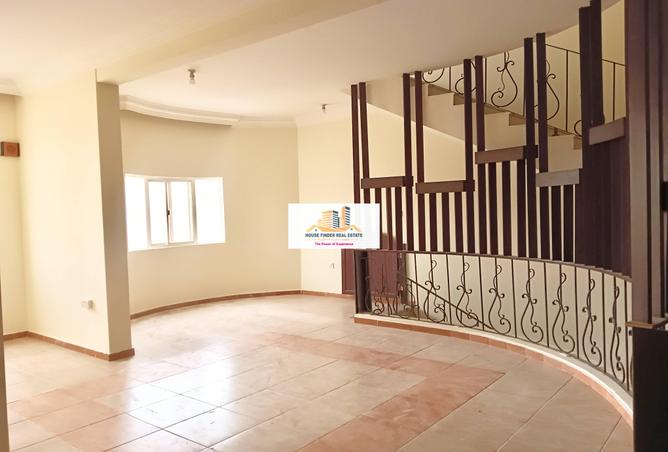 1007639 - Property Image 2