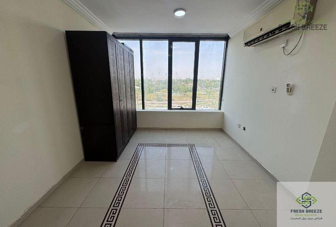 966966 - Property Image 3