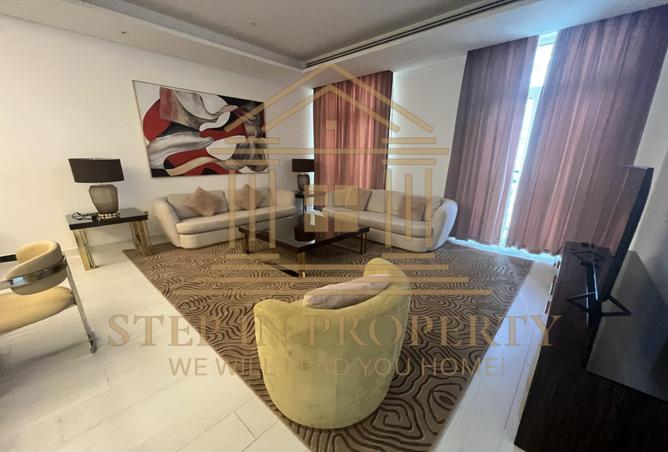 968198 - Property Image 2