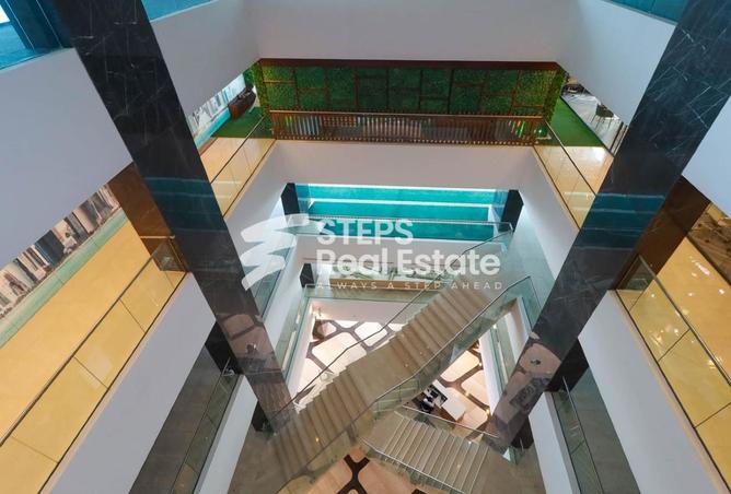 966197 - Property Image 2