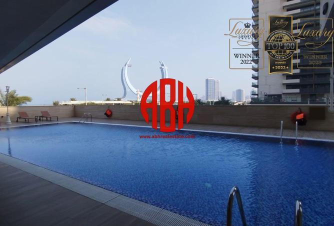 928392 - Property Image 2