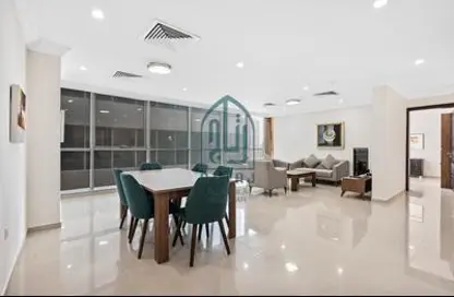صورة لـ غرفة المعيشة / غرفة الطعام شقة - 2 غرف نوم - 2 حمامات للايجار في فندق 115 - سلاطة القديمة - سلاطة - الدوحة ، صورة رقم 1