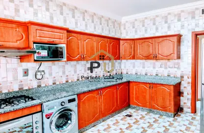 Apartment - 3 Bedrooms - 3 Bathrooms for rent in Al Sadd Road - Al Sadd - Doha