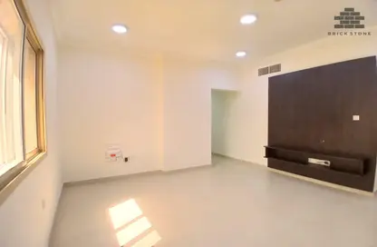 Apartment - 2 Bedrooms - 2 Bathrooms for rent in Al Sadd Road - Al Sadd - Doha