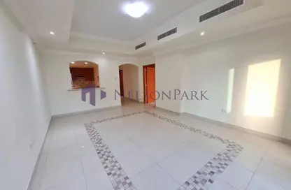 Apartment - 1 Bedroom - 2 Bathrooms for rent in Jumanah Tower 29 - Porto Arabia - The Pearl Island - Doha