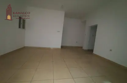 Apartment - 2 Bedrooms - 2 Bathrooms for rent in Al Hashmi Building - Al Muntazah Street - Al Muntazah - Doha