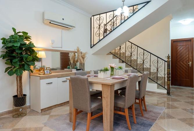 953294 - Property Image 3