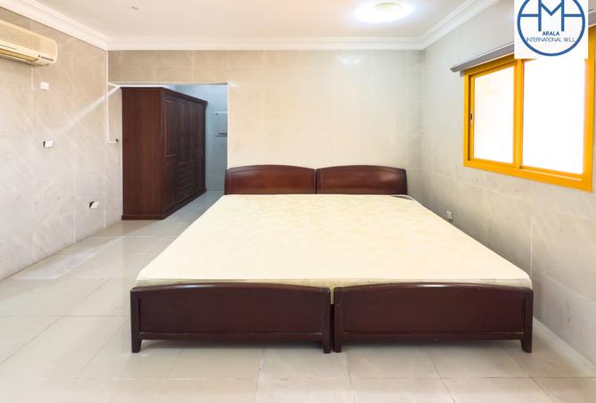 945211 - Property Image 2