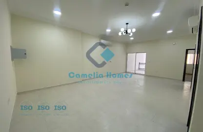 Apartment - 2 Bedrooms - 2 Bathrooms for rent in Al Mansoura - Al Mansoura - Doha