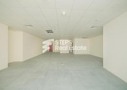 صورةغرفة فارغة لـ: مساحات مكتبية للكراء في شارع نجمه - نجمة - الدوحة, صورة 1