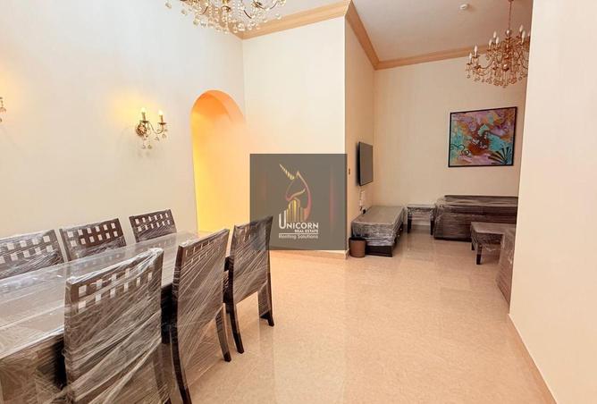 933989 - Property Image 2