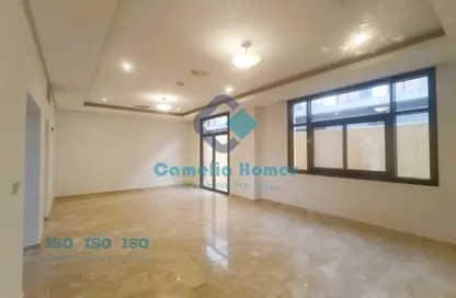 مجمع سكني - 4 غرف نوم - 5 حمامات للايجار في شارع العزيزة - العزيزية - الدوحة