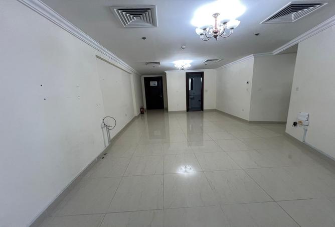 962233 - Property Image 3