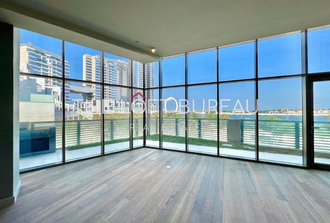 958499 - Property Image 2