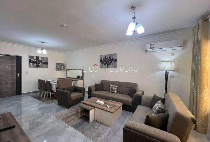 906267 - Property Image 3