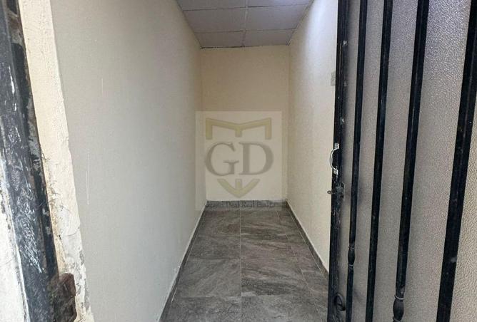 930802 - Property Image 3