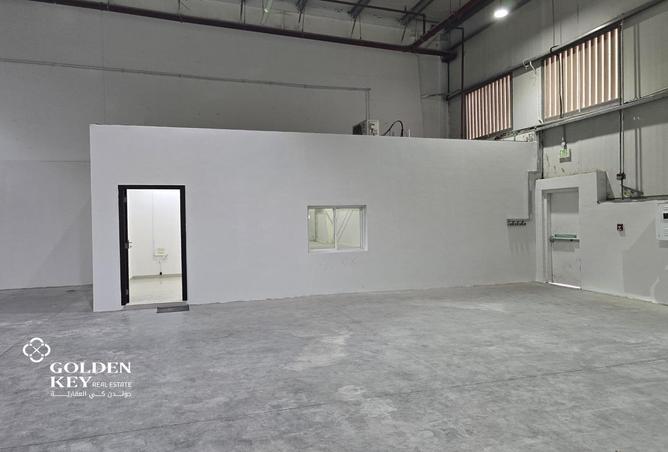 836856 - Property Image 2