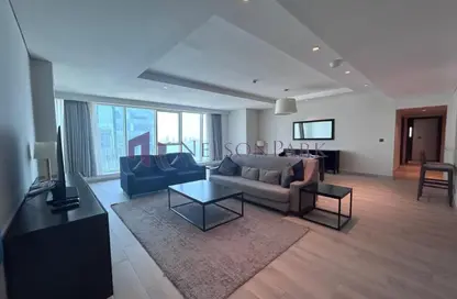 شقق فندقية - 2 غرف نوم - 3 حمامات للايجار في برج وست باي - الخليج الجنوبي - الخليج الغربي - الدوحة