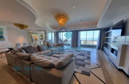 Penthouse - 4 Bedrooms - 5 Bathrooms for rent in Viva West - Viva Bahriyah - The Pearl Island - Doha